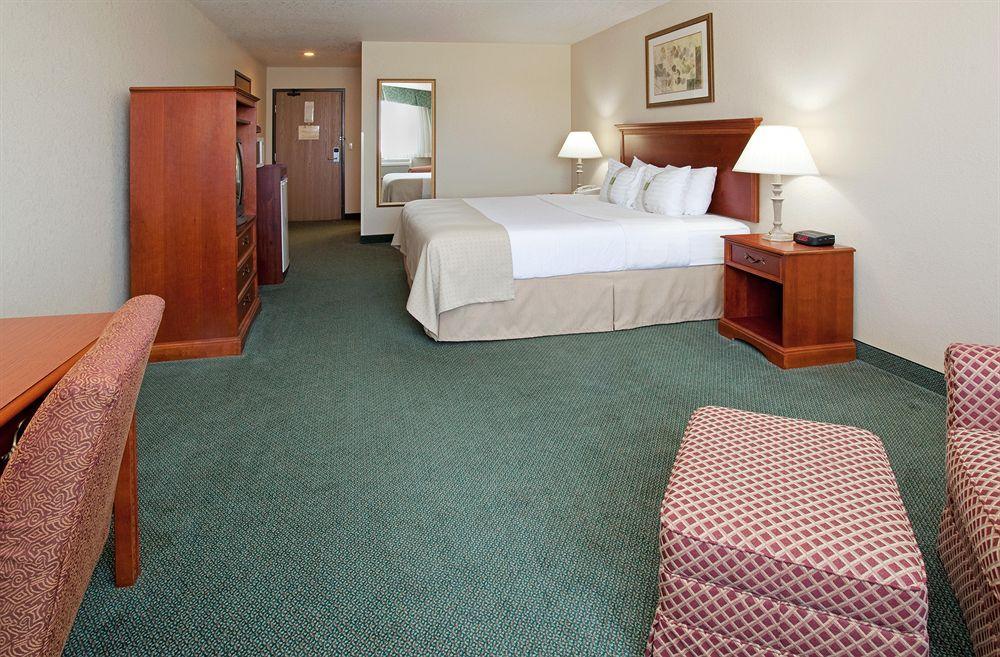 Country Inn & Suites By Radisson, Sidney, Ne Zimmer foto